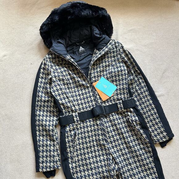 NEW Gsou Snow One Piece Ski Snowboard Faux Fur Hood Waterproof Suit Medium - Picture 3 of 11